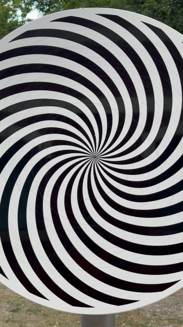 Mírame fijamente. #ilusionoptica